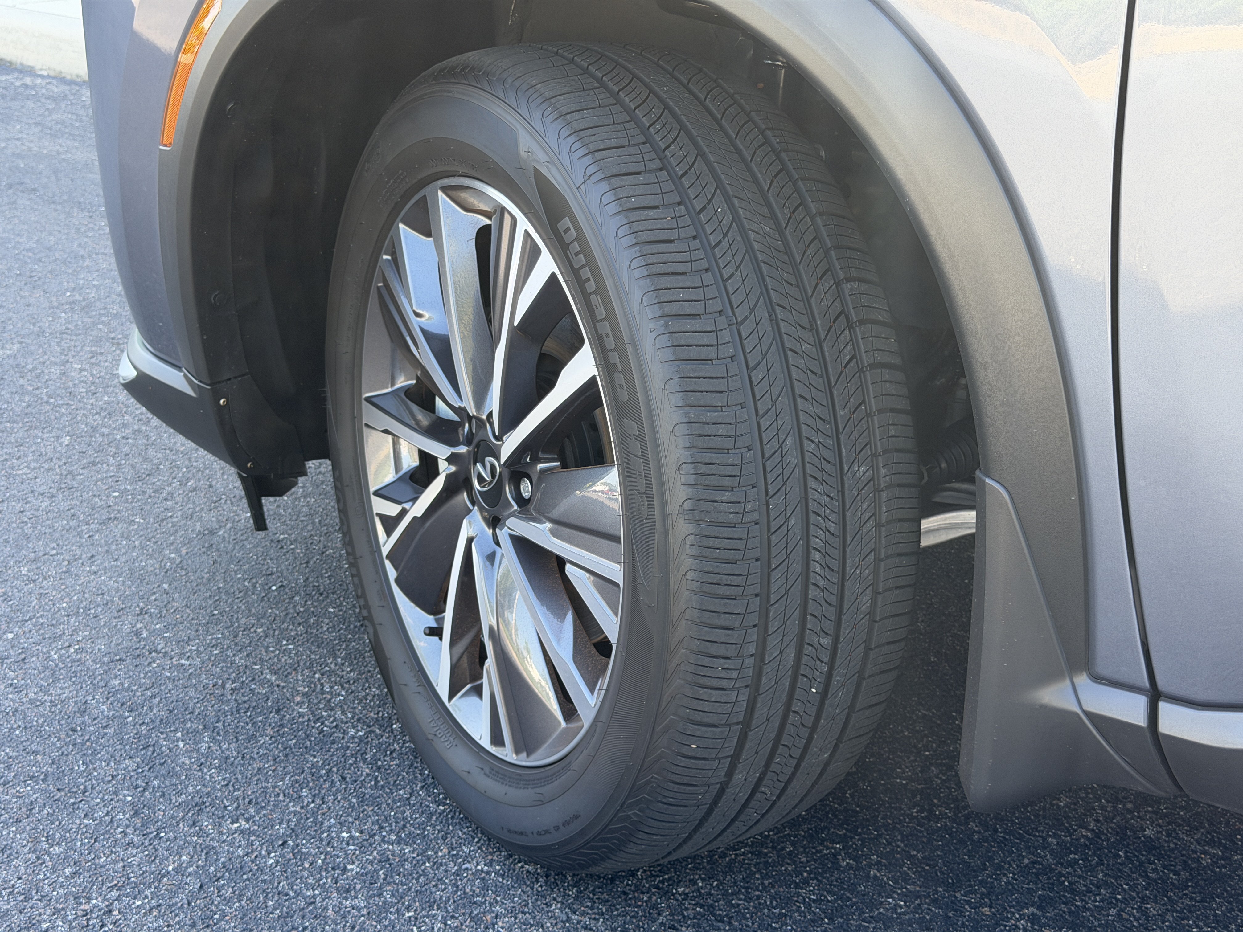 Certified 2027 INFINITI QX60 Luxe w/ Cargo Package FWD image 37