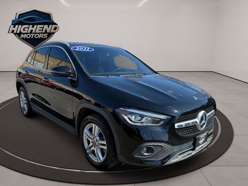 Used 2021 Mercedes-Benz GLA 250 4MATIC w/ Premium Package image 10