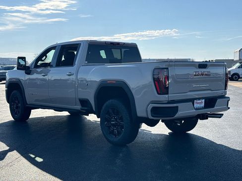 New 2026 GMC Sierra 2500 AT4 image 7