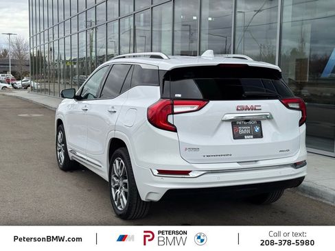 Used 2022 GMC Terrain Denali image 4