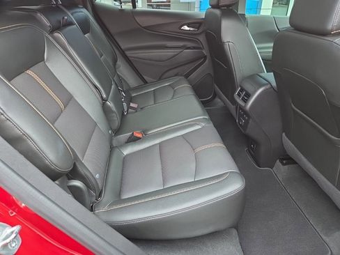 Used 2024 Chevrolet Equinox Premier FWD image 11