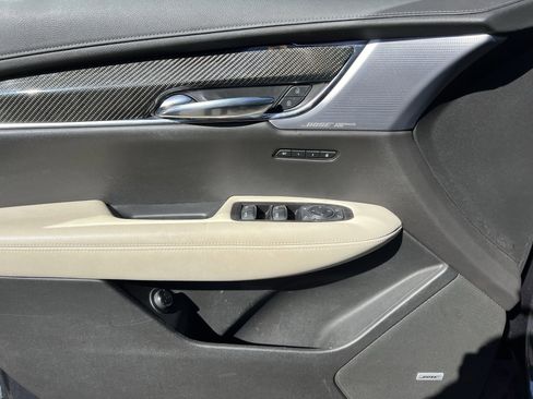 Used 2020 Cadillac XT6 Sport image 14