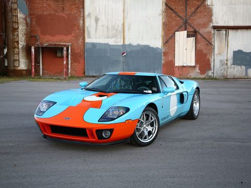 Used 2006 Ford GT image 7