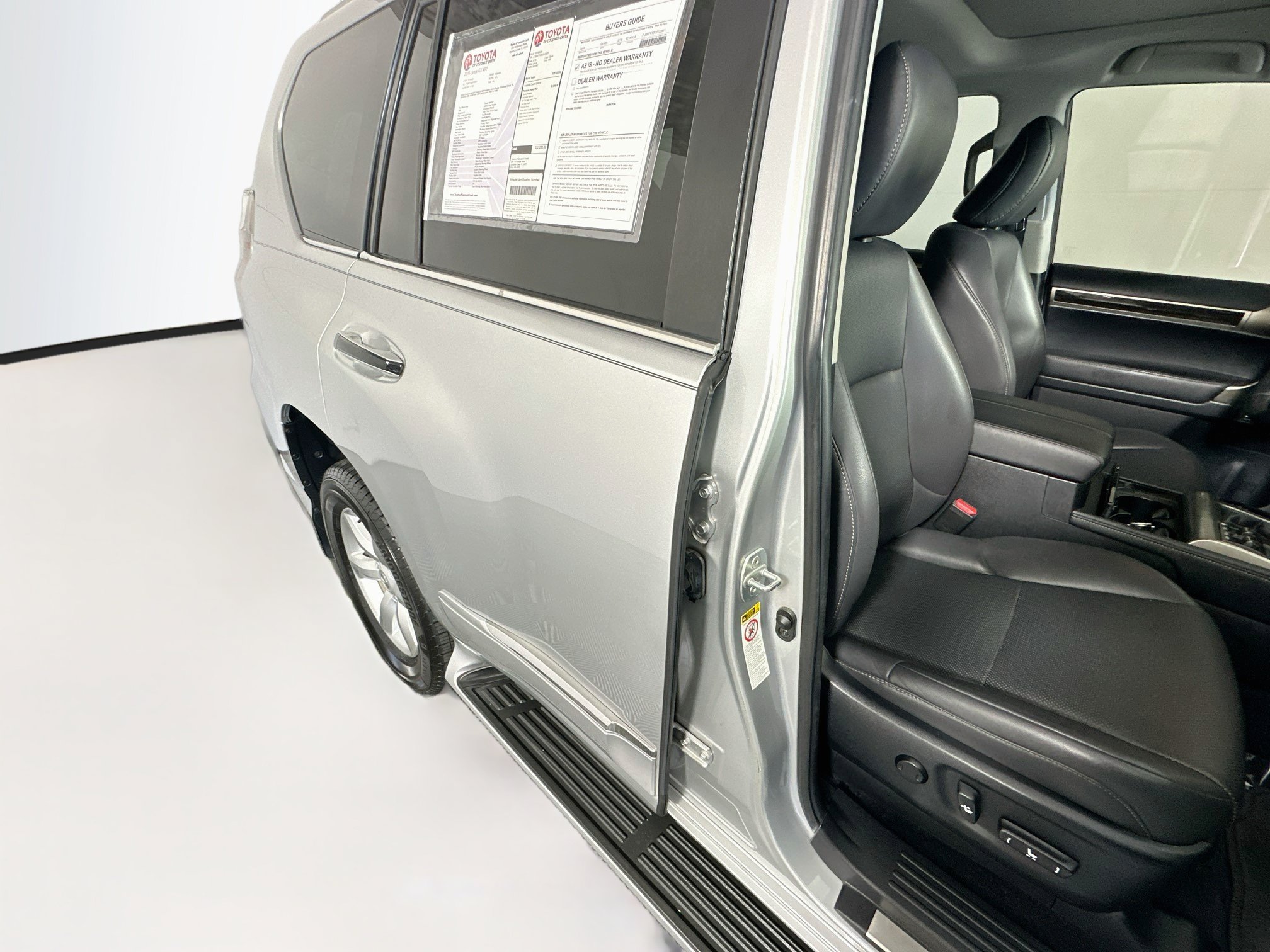 Used 2016 Lexus GX 460 w/ Navigation Package AWD/4WD image 28