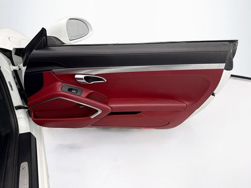 Used 2019 Porsche 911 Carrera S RWD image 21