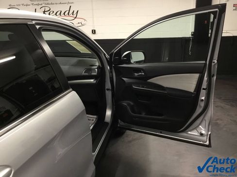 Used 2016 Honda CR-V EX image 39