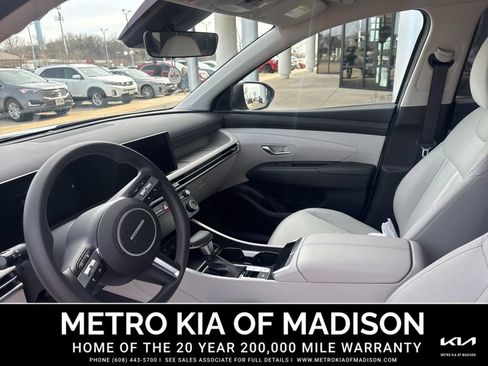 Used 2026 Hyundai Tucson SEL AWD/4WD image 13