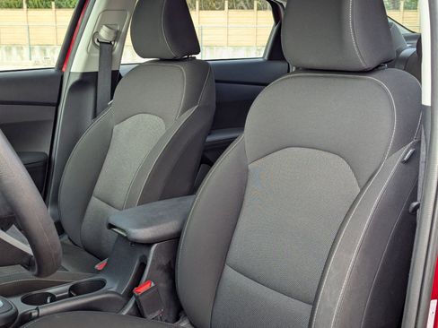 Used 2024 Kia Forte LXS image 14