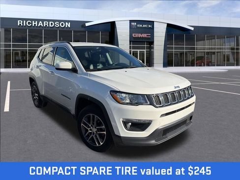 Used 2017 Jeep Compass Latitude w/ Popular Equipment Group image 7