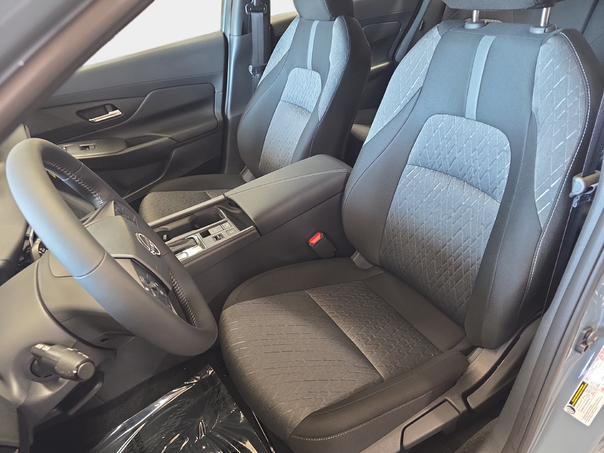 New 2027 Nissan Sentra SV w/ SV Convenience Package FWD image 15