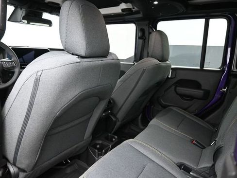 New 2026 Jeep Gladiator Sport image 17