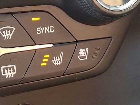 Used 2016 Chevrolet Corvette Stingray Coupe w/ 2LT Preferred Equipment Group image 25