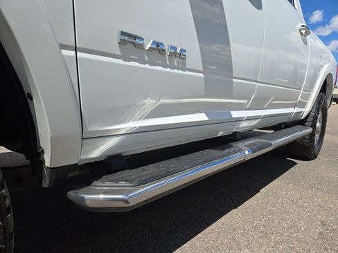 Used 2020 RAM 2500 Laramie AWD/4WD image 9