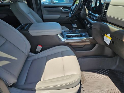 New 2026 Chevrolet Silverado 1500 LT Trail Boss w/ LT Trail Boss Premium Package AWD/4WD image 10