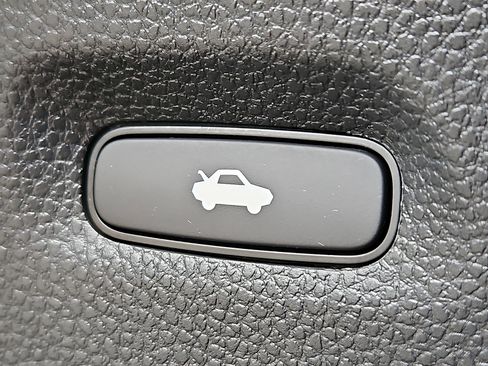 Used 2023 Honda Civic Sport image 24