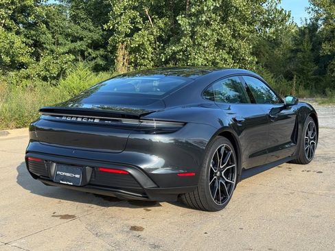 Used 2025 Porsche Taycan RWD image 12