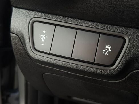 Used 2023 Kia Forte LXS image 28