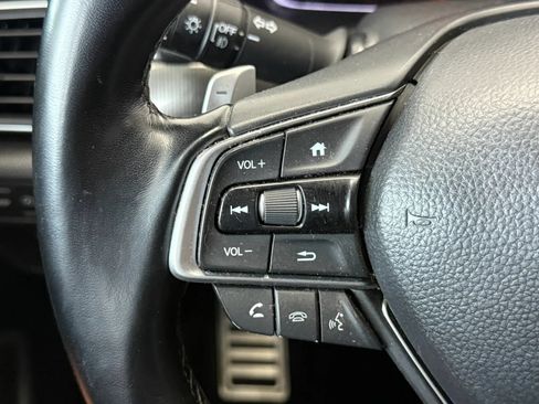 Used 2020 Honda Accord Sport image 12