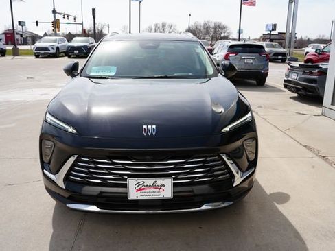 Used 2025 Buick Envision Preferred AWD/4WD image 31