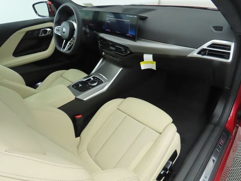 Certified 2025 BMW 230i Coupe w/ M Sport Package RWD image 19
