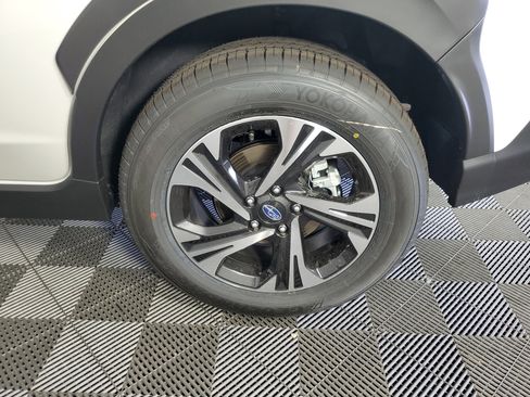 New 2025 Subaru Crosstrek 2.5i Premium image 32