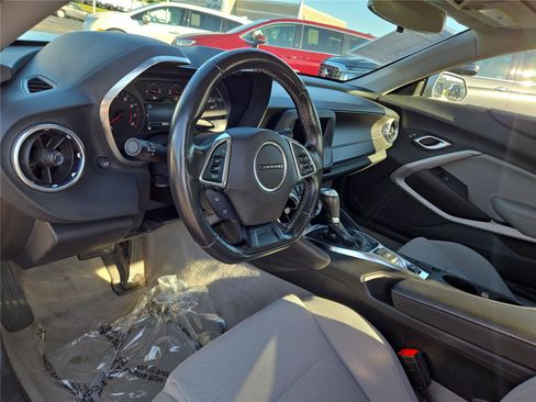 Used 2023 Chevrolet Camaro LT RWD image 21