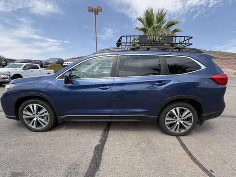 Used 2019 Subaru Ascent Premium AWD/4WD image 2