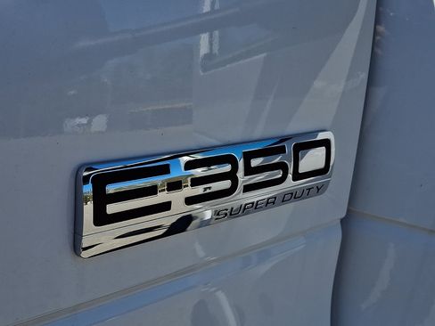 New 2026 Ford E-350 and Econoline 350 Super Duty w/ Power Equipment Group image 20
