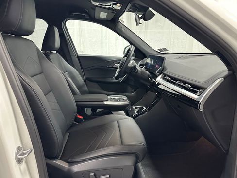 Used 2025 BMW X1 xDrive28i image 52