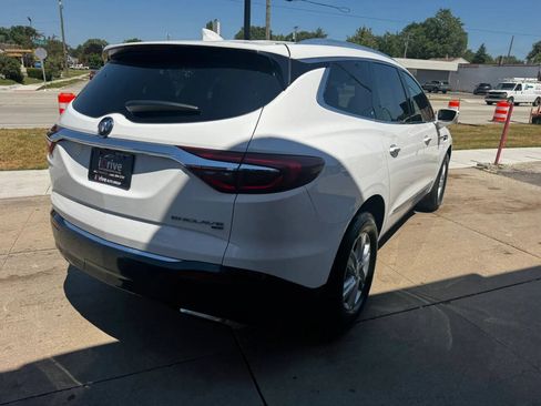 Used 2019 Buick Enclave Essence AWD/4WD image 7