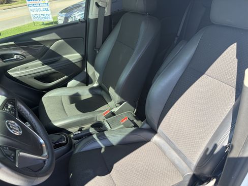 Used 2022 Buick Encore Preferred w/ Safety Package AWD/4WD image 15