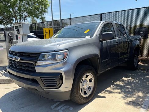 Used 2022 Chevrolet Colorado W/T w/ WT Convenience Package RWD image 4