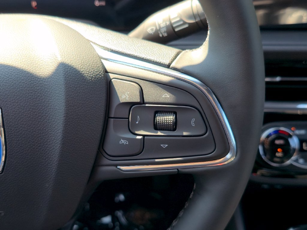New 2026 Buick Envista Sport Touring w/ Convenience I Package FWD image 20