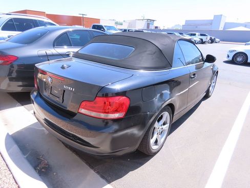 Used 2012 BMW 128i Convertible RWD image 3