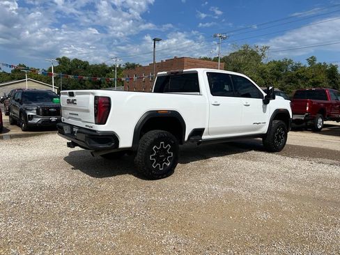 Used 2025 GMC Sierra 2500 AT4X AWD/4WD image 8
