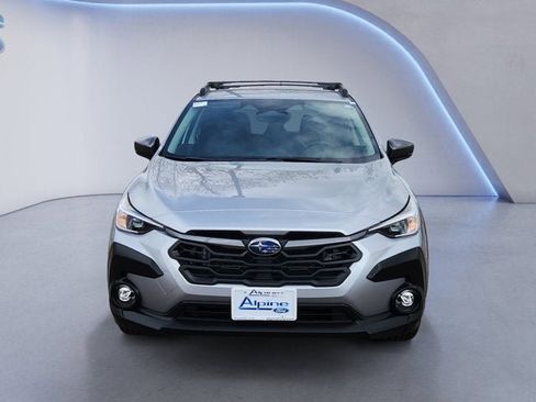 Used 2024 Subaru Crosstrek 2.0i Premium w/ Popular Package #4 image 8