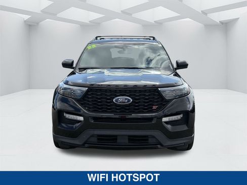 Used 2022 Ford Explorer ST w/ ST Street Pack image 8