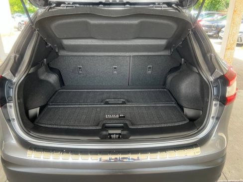 Certified 2022 Nissan Rogue Sport SL AWD/4WD image 11