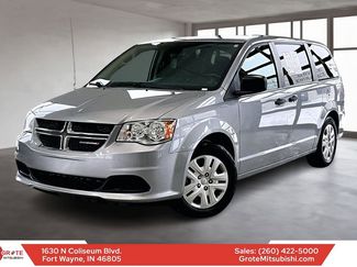 Used 2019 Dodge Grand Caravan SE w/ UConnect Hands-Free Group video 1
