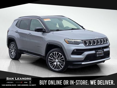 Certified 2023 Jeep Compass Limited w/ Elite Group AWD/4WD image 1