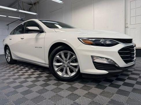 Used 2023 Chevrolet Malibu LT FWD image 1