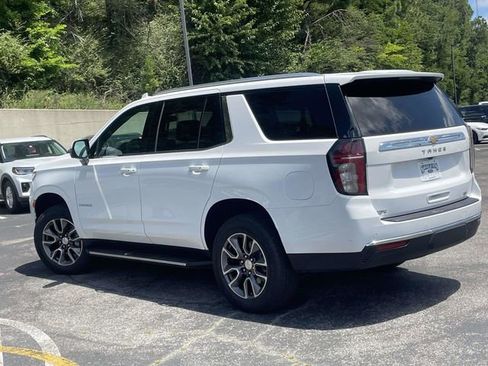 Used 2024 Chevrolet Tahoe LT w/ LT Signature Package RWD image 6
