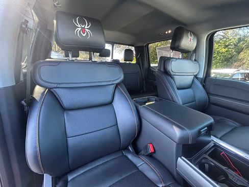 New 2025 Ford F350 Lariat w/ Lariat Ultimate Package image 29