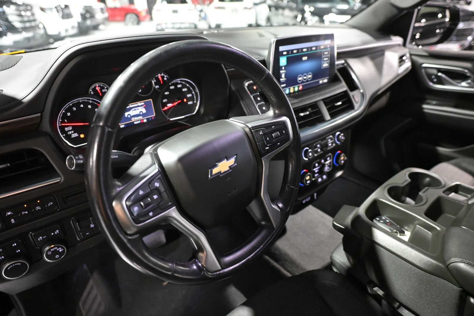 Used 2021 Chevrolet Suburban LS w/ Driver Alert Package AWD/4WD image 16