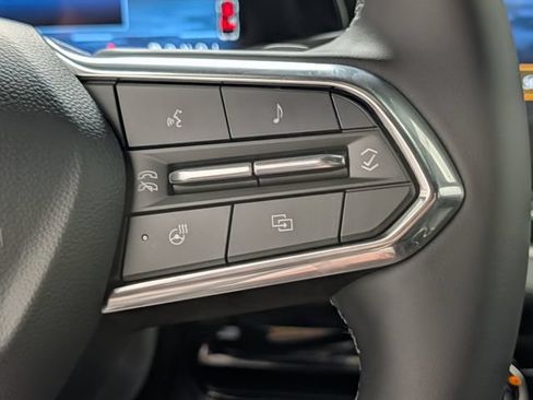 New 2027 Chevrolet Equinox LT FWD image 19
