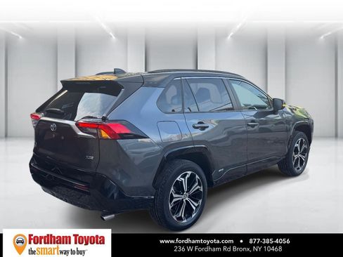 Used 2024 Toyota RAV4 XSE image 7