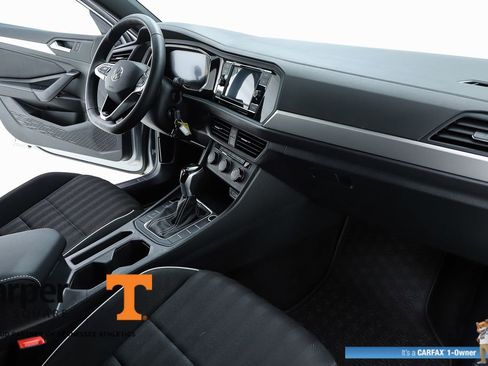 Used 2024 Volkswagen Jetta Sport image 68