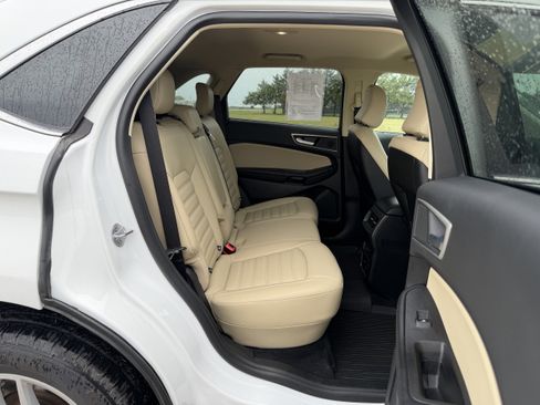 Used 2024 Ford Edge SEL w/ Convenience Package AWD/4WD image 23