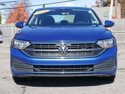 Used 2024 Volkswagen Jetta S image 2