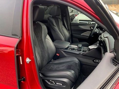 Used 2022 Acura MDX A-Spec image 7